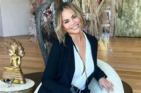 selfie breast|Chrissy Teigen Takes Topless Selfie for Mammogram